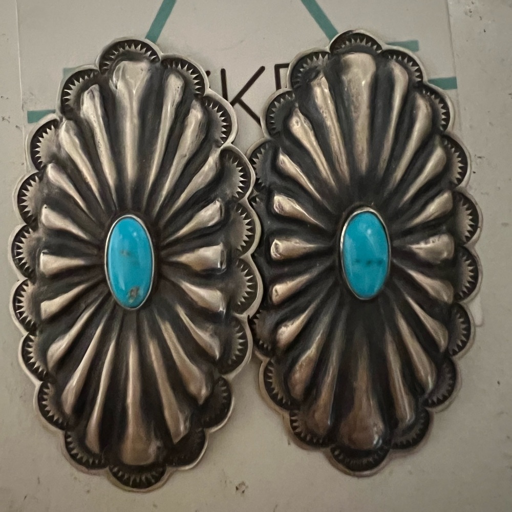 💚Western faux turquoise earrings 💚